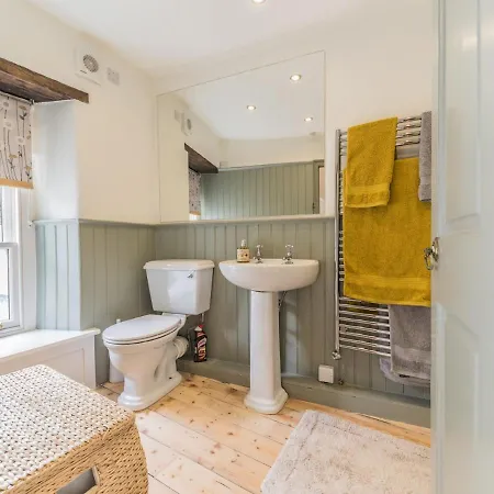 Mop Fair Sunny Garden Town Centre - Pass The Keys Feriehus